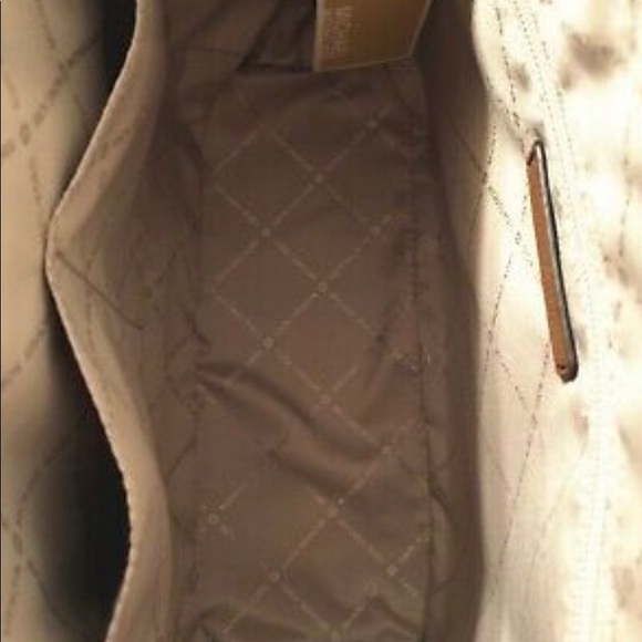 Michael kors charlotte tote - Picture 4 of 7